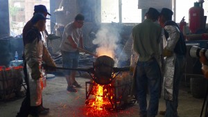 pouring the molten cu