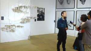 Hu talks to media copy