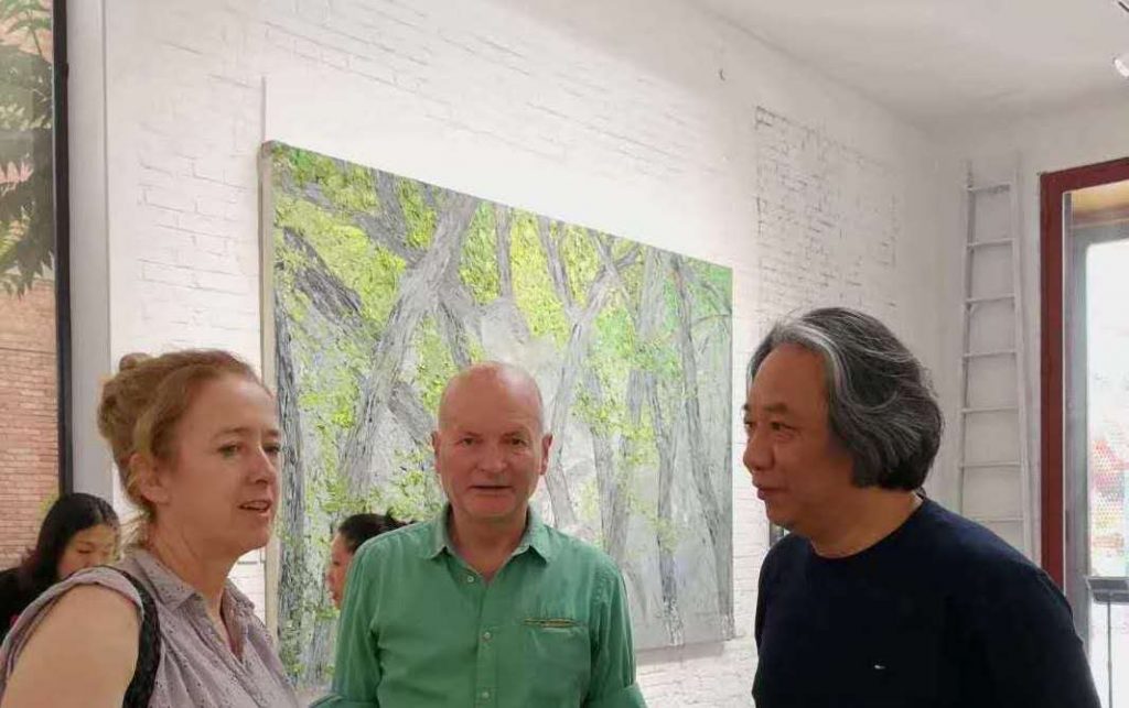 Brian Wallace , Lin Chunyan and Niamh Cunningham 